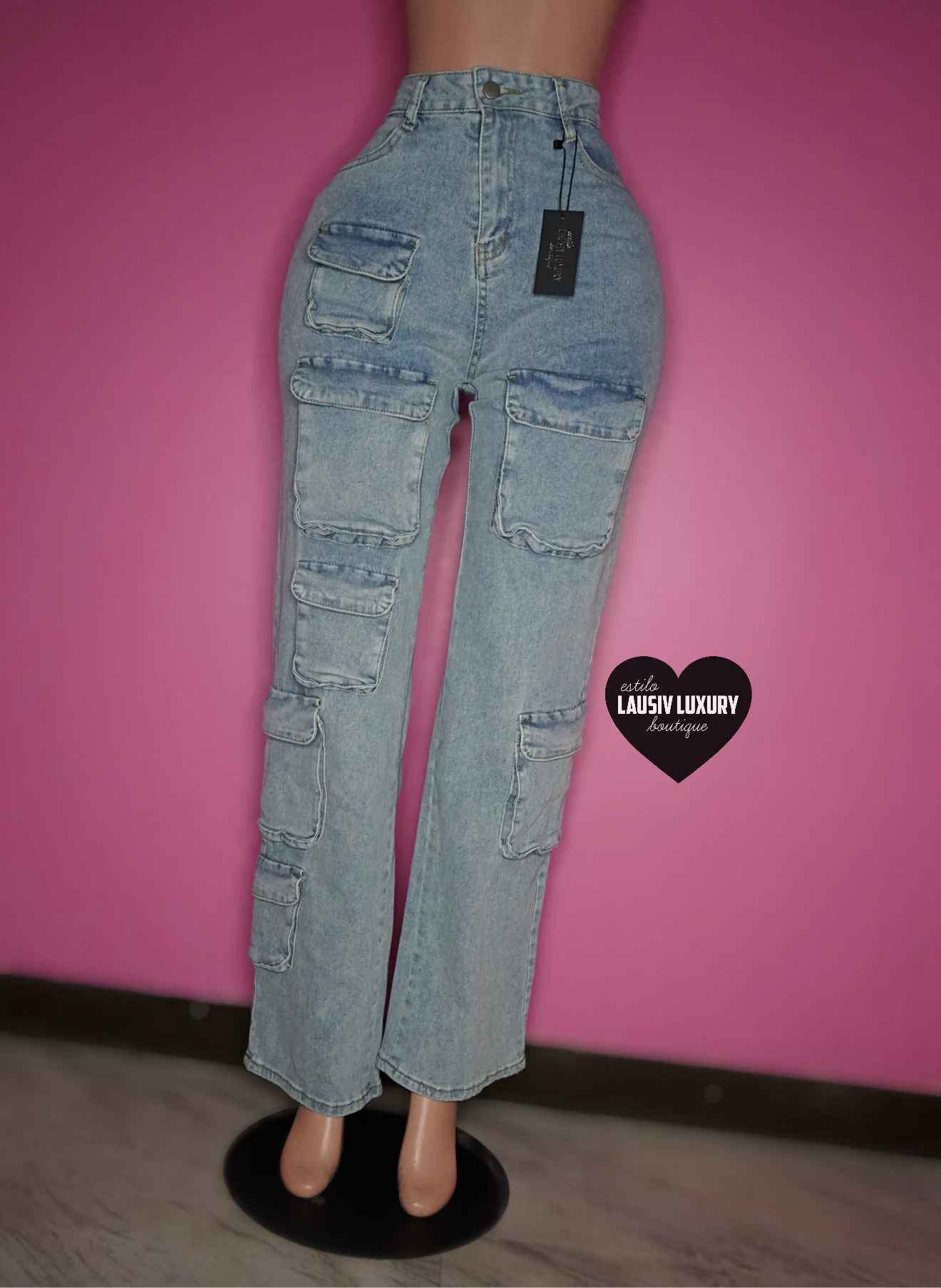 Super stretchy light denim cargo pants with pockets
