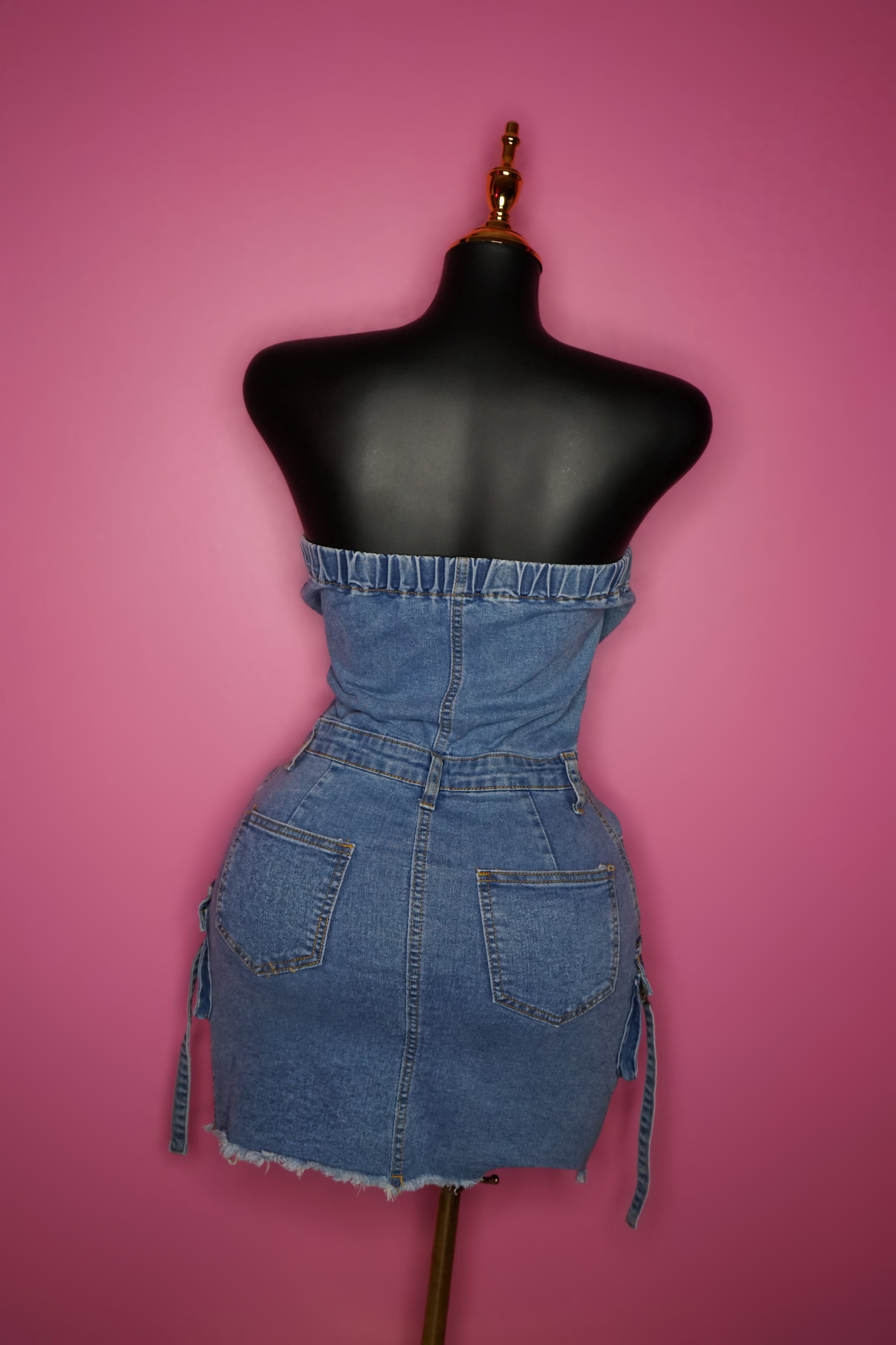 Strapless stretchy denim dress with cargo pockets