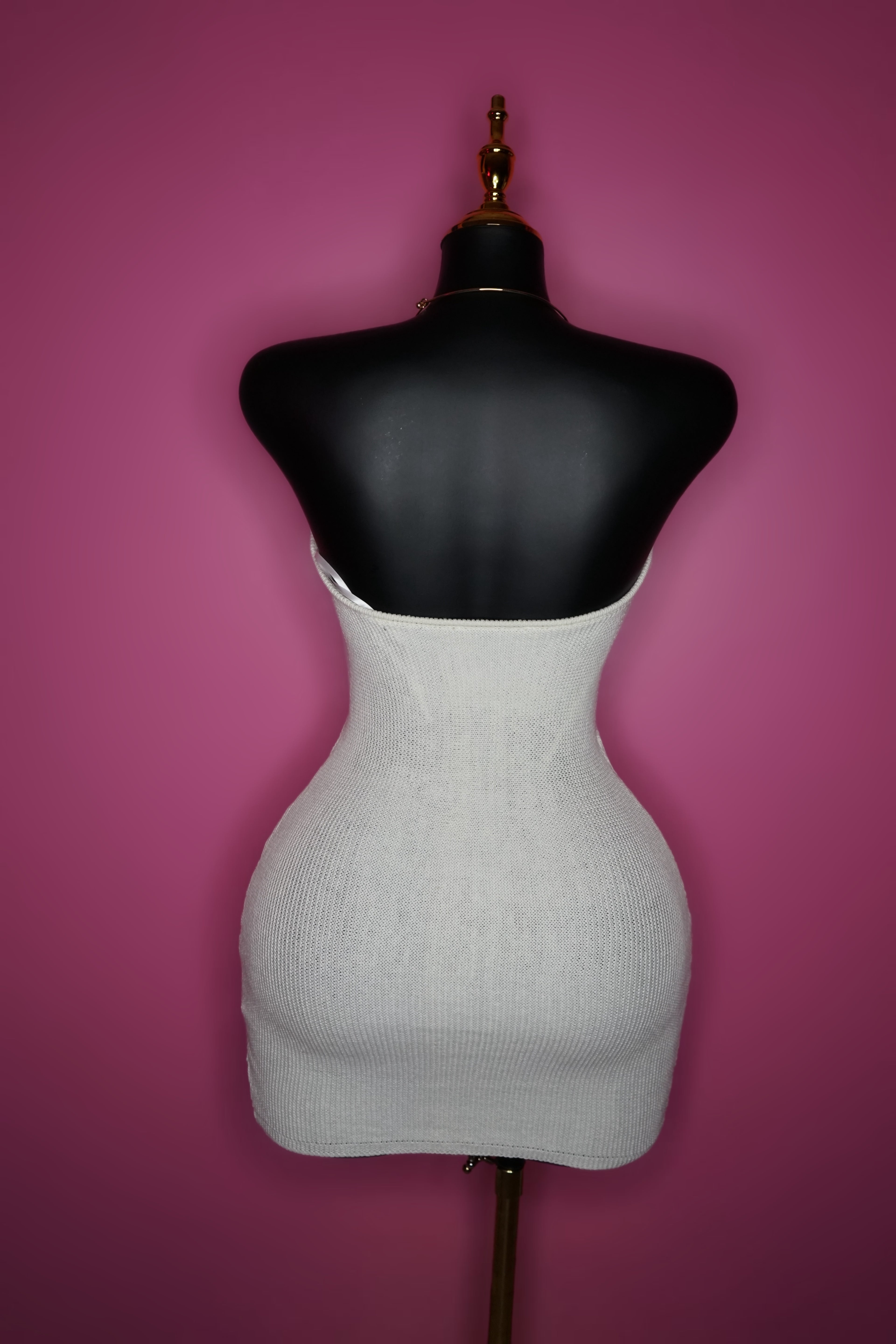 White knit shell 🐚 halter top dress.