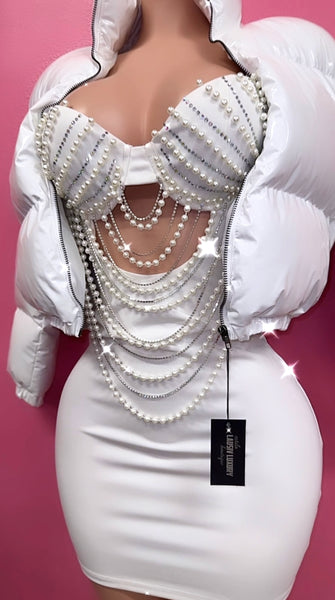 Alta gama white pearl & bling dress
