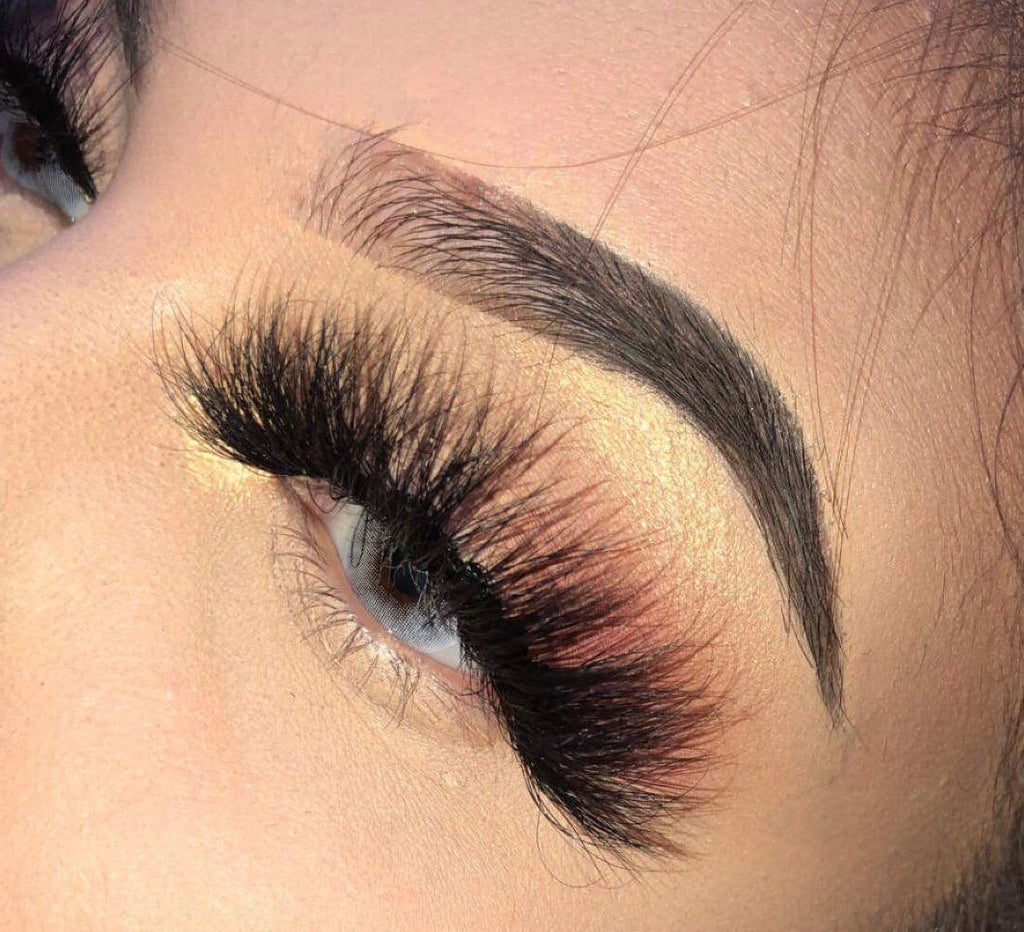 “Boujee” luxury lashes