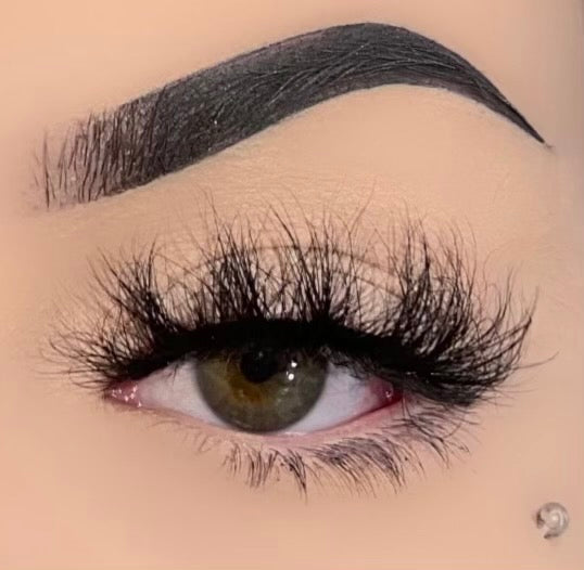 “Bi-polar” luxury mink lashes