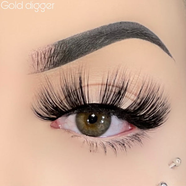 “Gold digger” faux mink lashes