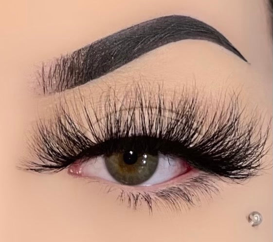 “Flaka” luxury mink lashes