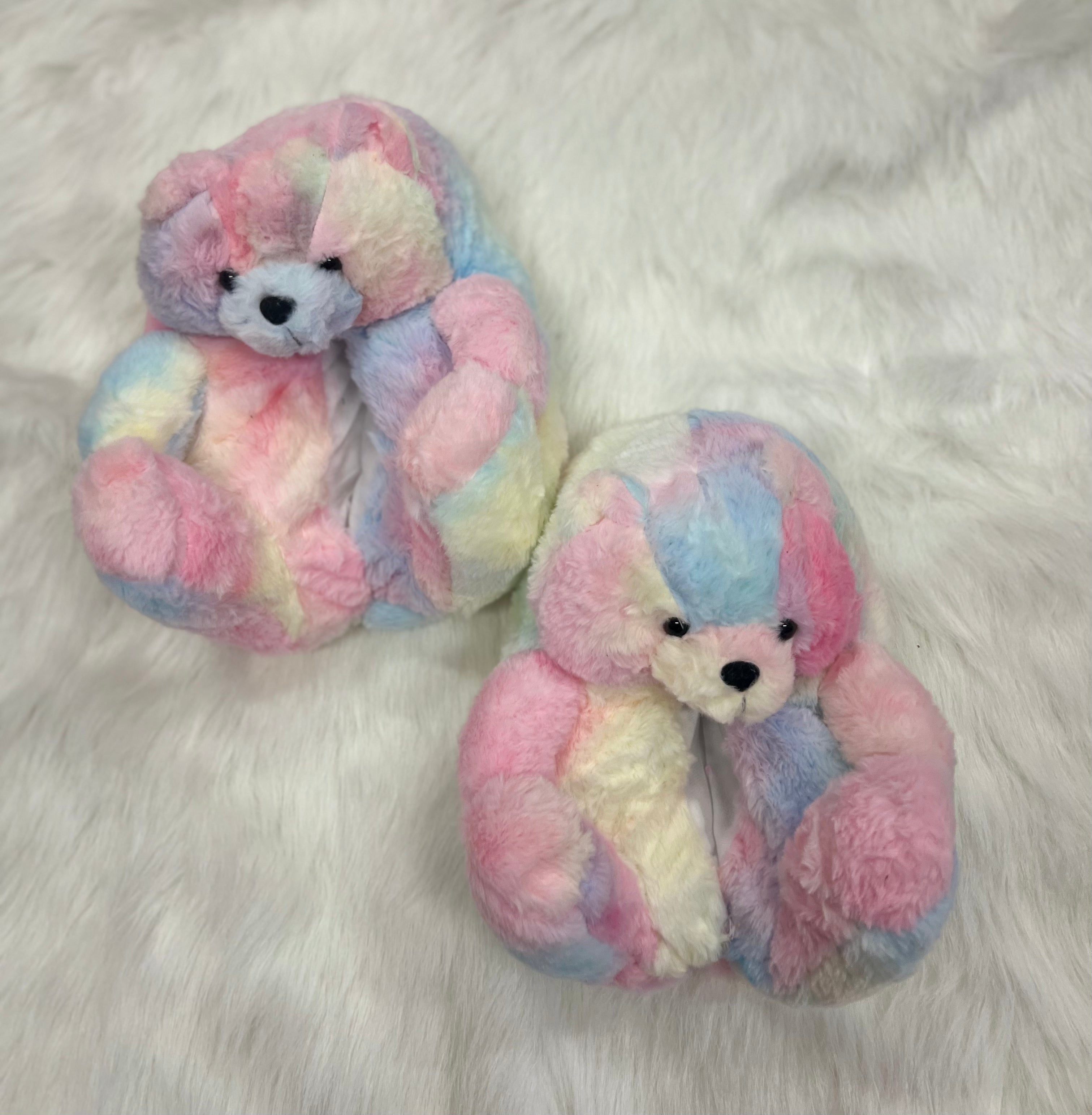Multicolor teddy bear slippers 🧸